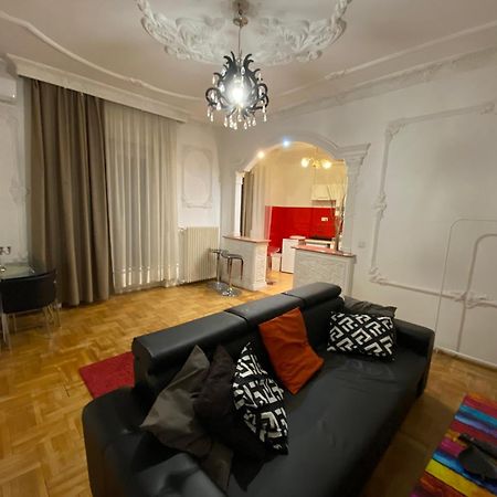 Apartment With Balcony And Ac Next To Danube Budapest Exterior foto