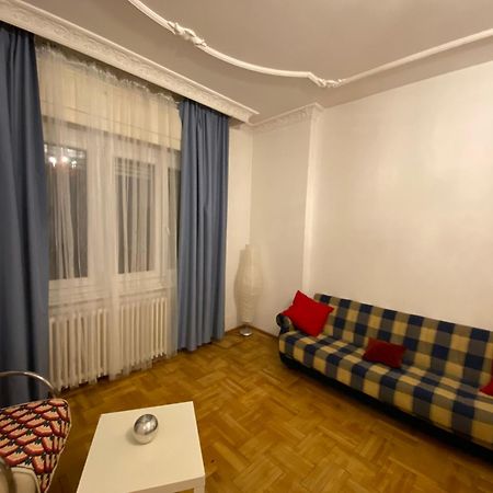 Apartment With Balcony And Ac Next To Danube Budapest Exterior foto