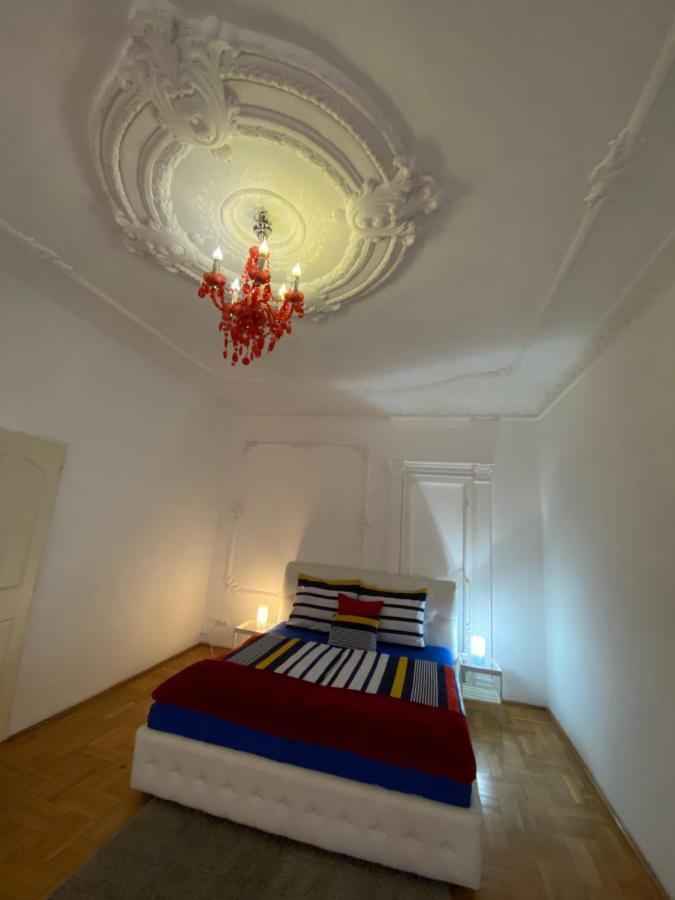 Apartment With Balcony And Ac Next To Danube Budapest Exterior foto