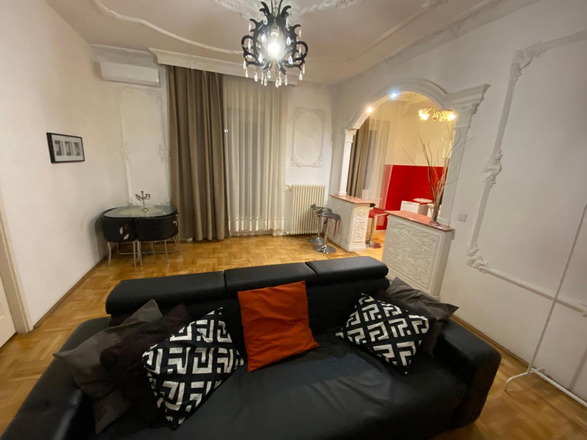Apartment With Balcony And Ac Next To Danube Budapest Exterior foto